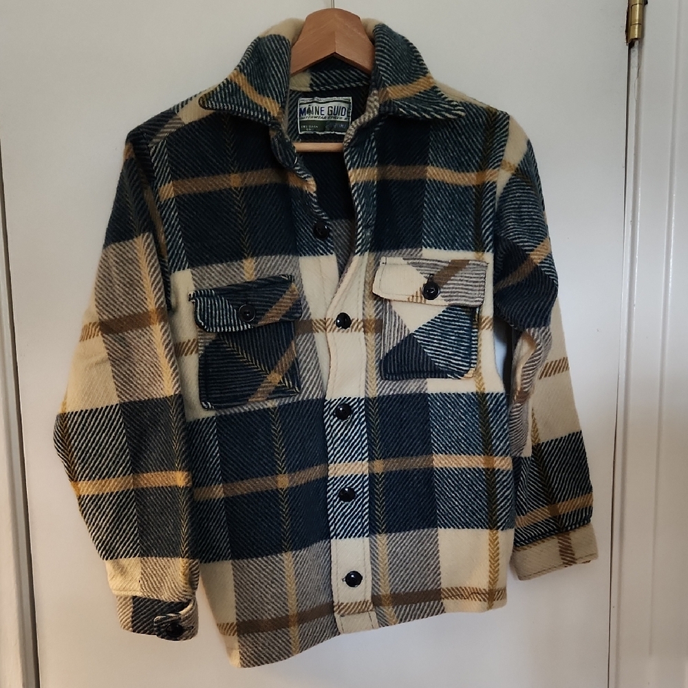 Vintage Maine Guide Plaid 100% Wool Jacket with Button Closure